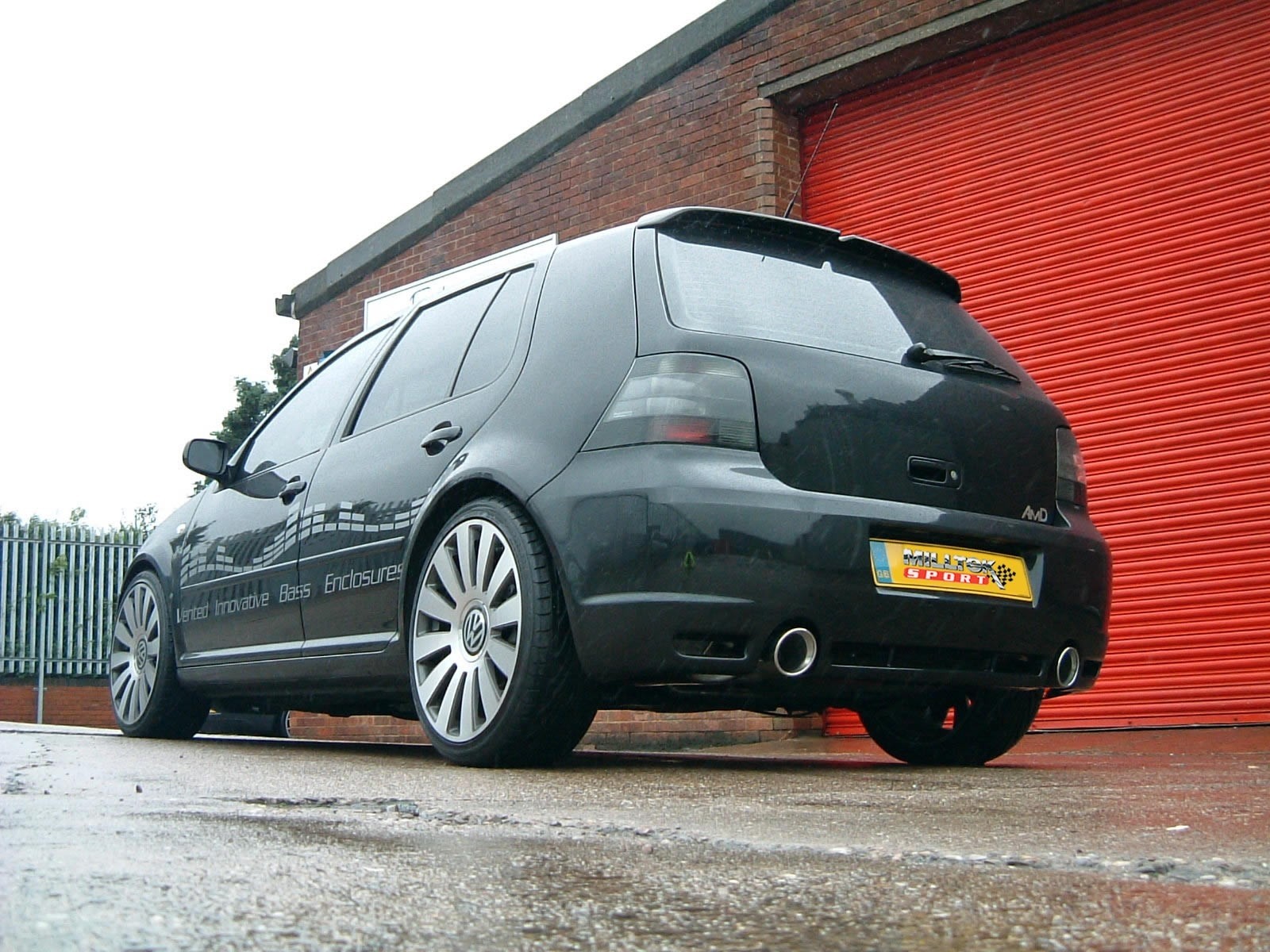 Milltek VW Golf IV R32 3.2 V6 non-resonated(luider) dual cat-bac