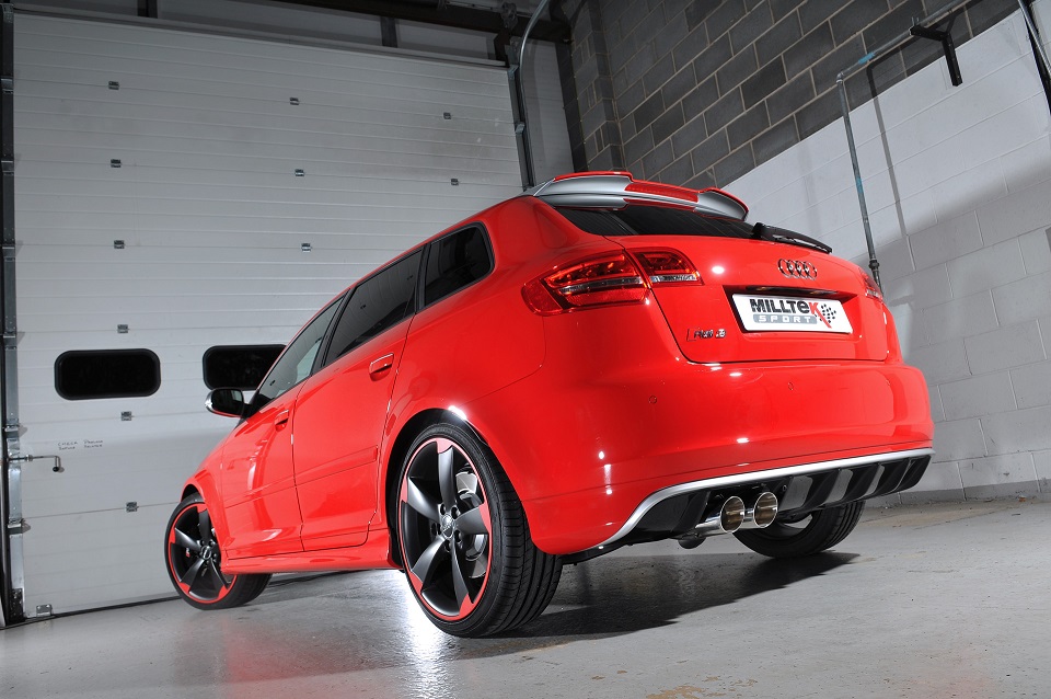Milltek Audi RS3 8V S tronic resonated(stiller) cat-back systeem