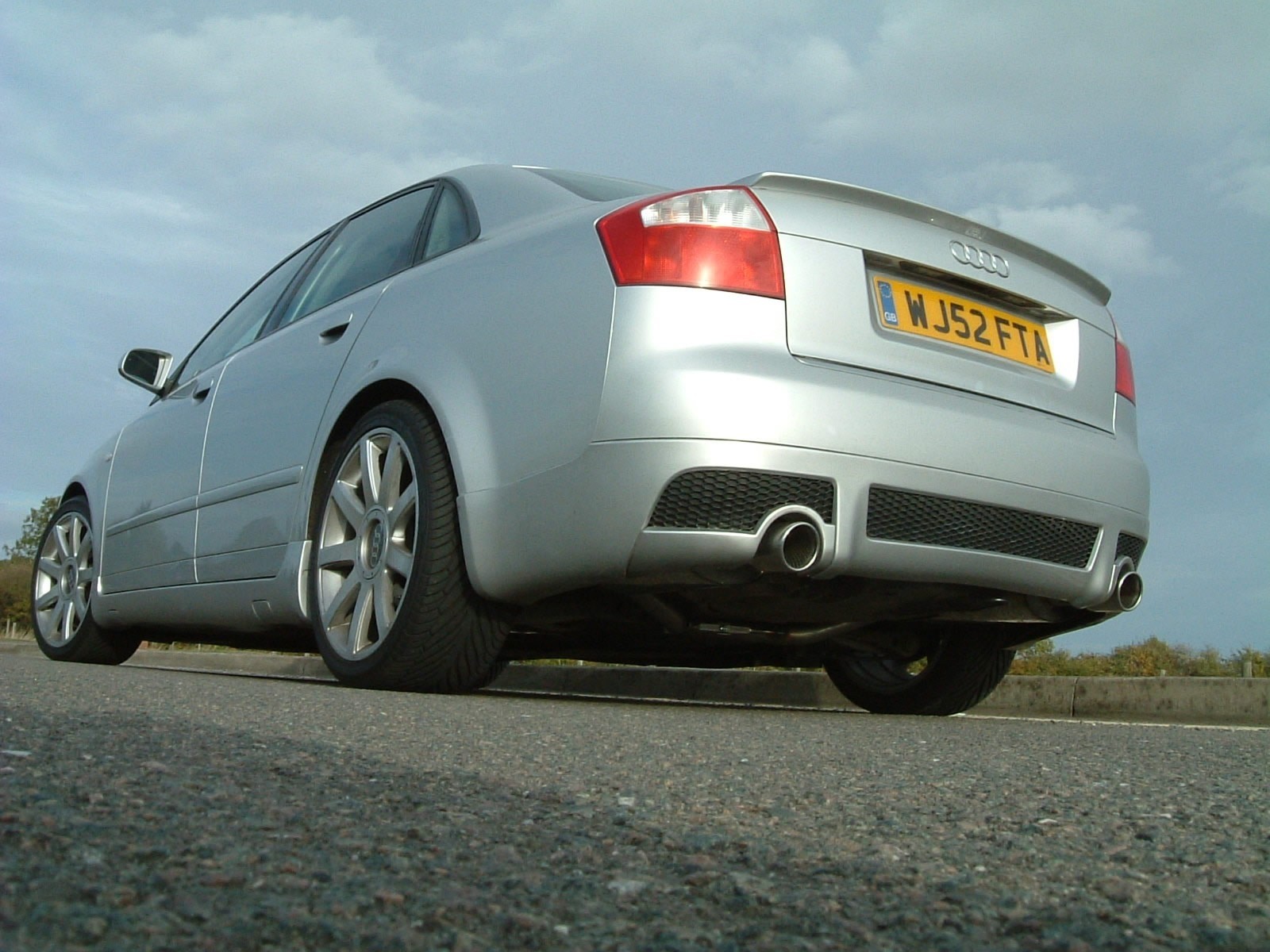Milltek Audi A4 B6 1.9 TDI 2WD cat-back systeem resonated(stille