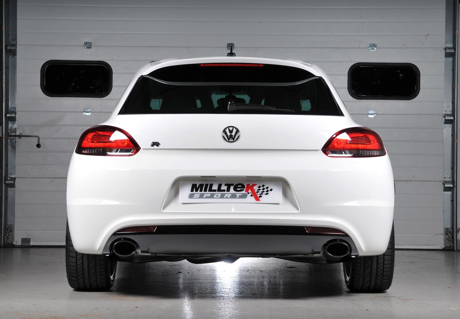 Milltek VW Scirocco R non-resonated(luider) dual cat-back systee