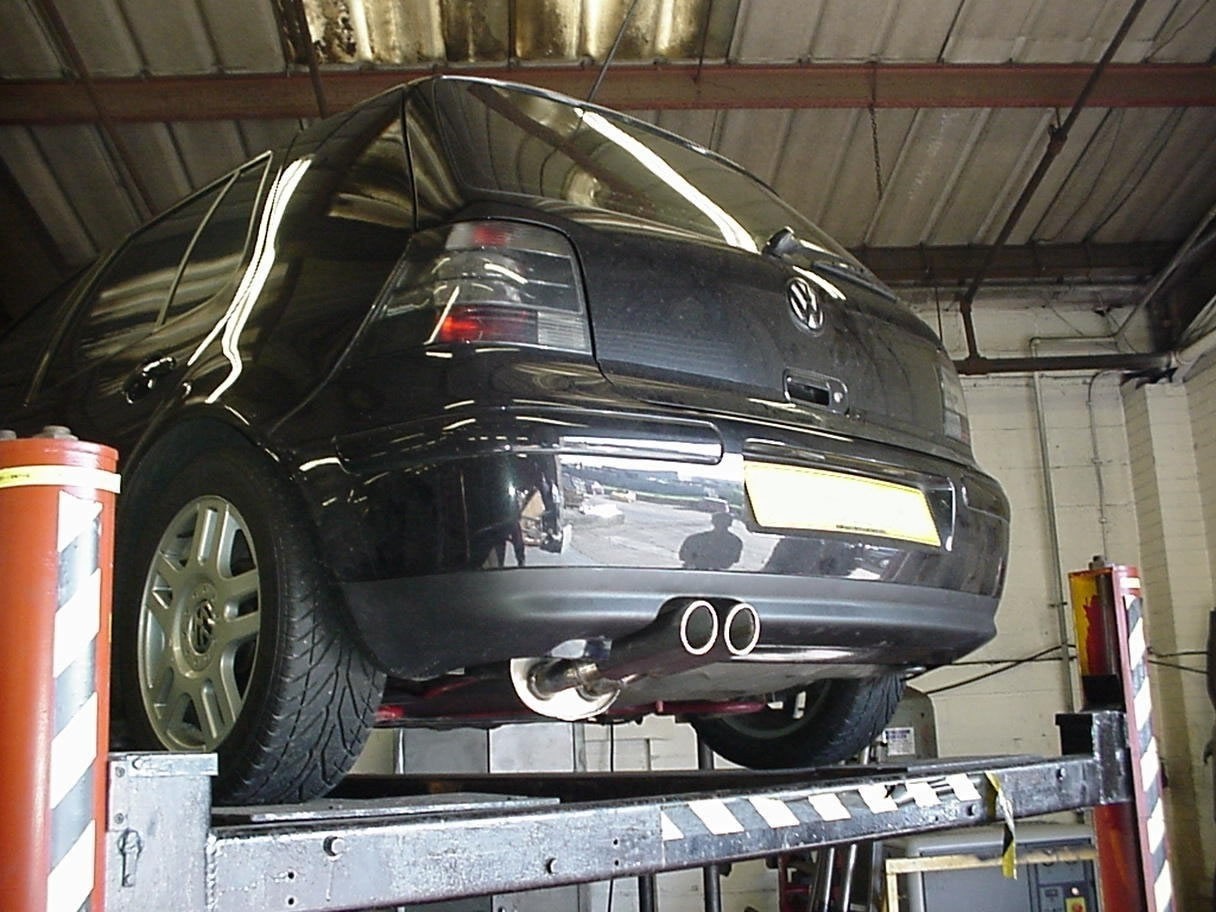Milltek VW Golf IV 4-Motion V6 resonated(stiller) cat-back syste